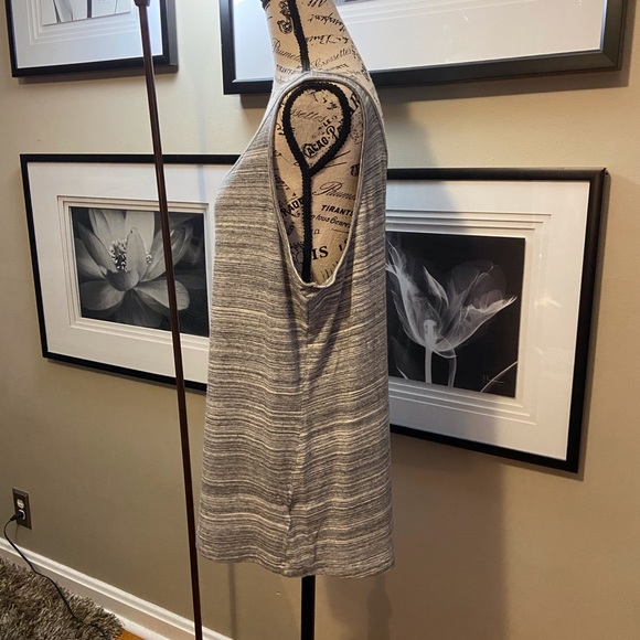 Gently Used Apt 9 Modern Essentials Tank 1X 16/18 - Picture 2 of 4